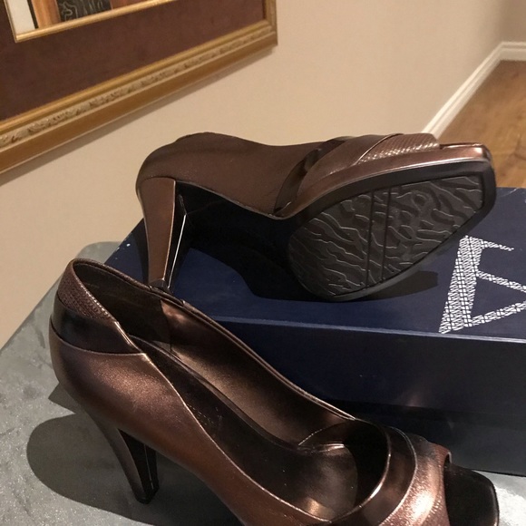 Anne Klein Constance open toed pump size 7.5 - Picture 5 of 6
